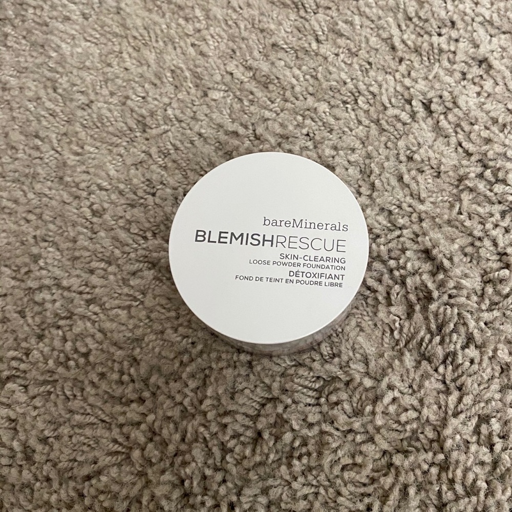 Bare minerals foundation